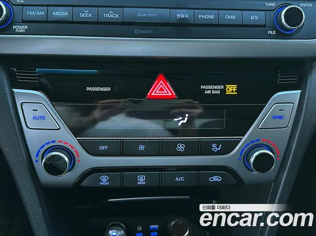 Hyundai Avante — фото 13