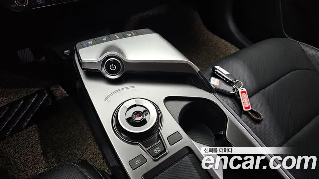 Kia EV6 — фото 9