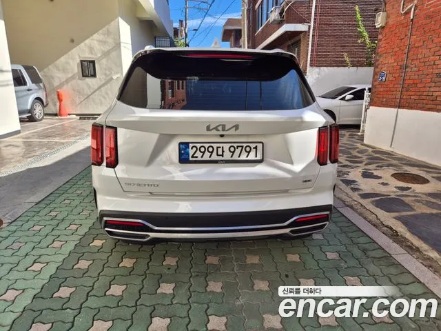 Kia Sorento — фото 3