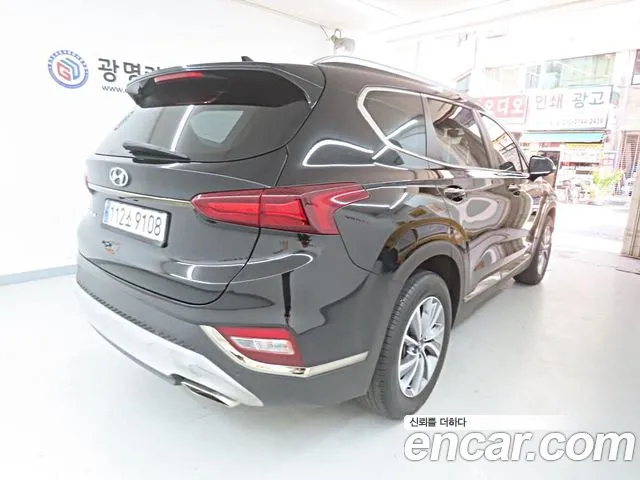 Hyundai Santa Fe — фото 4
