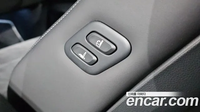 Genesis GV70 — фото 30