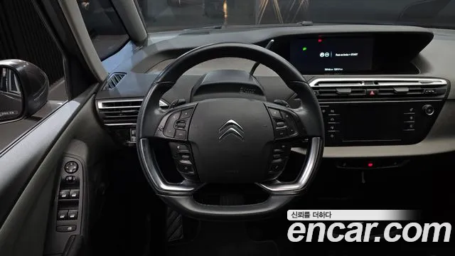Citroen-DS C4 Picasso — фото 13