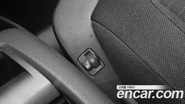 Citroen-DS C4 Picasso — фото 18