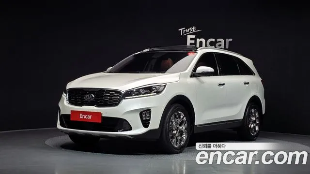 Kia Sorento — фото 1