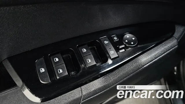 Kia Sportage — фото 20