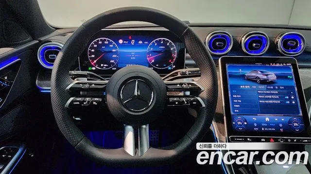 Mercedes-Benz C-Class — фото 15