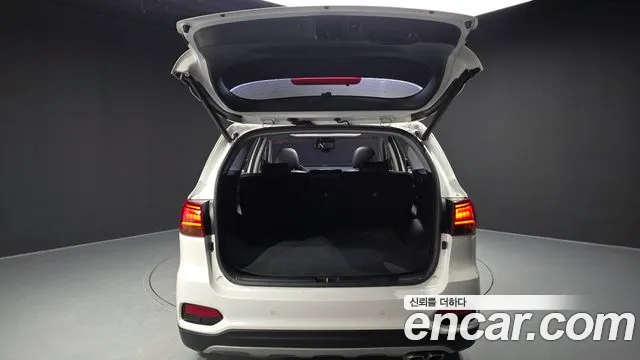 Kia Sorento — фото 20
