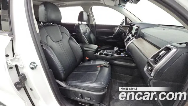 Kia Sorento — фото 25