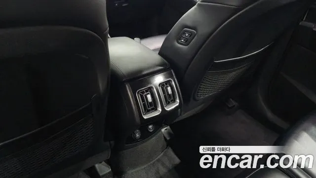 Kia Sorento — фото 32