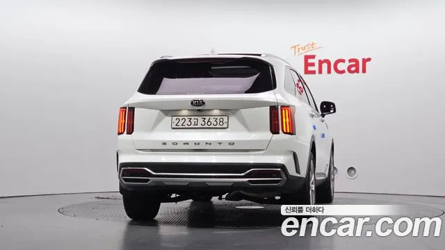 Kia Sorento — фото 4