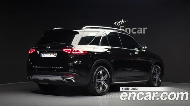 Mercedes-Benz GLE-Class — фото 1