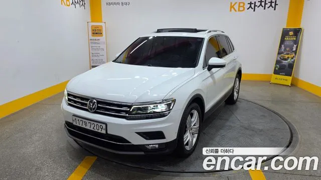 Volkswagen Tiguan — фото 1
