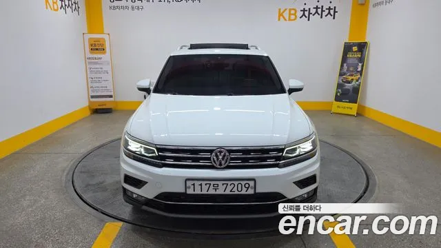 Volkswagen Tiguan — фото 3