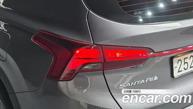 Hyundai Santa Fe — фото 23