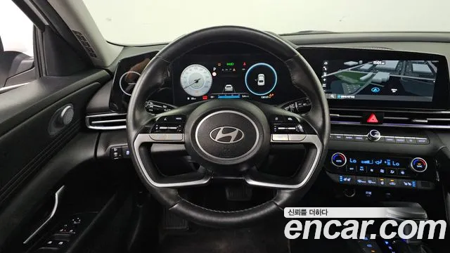 Hyundai Avante — фото 13