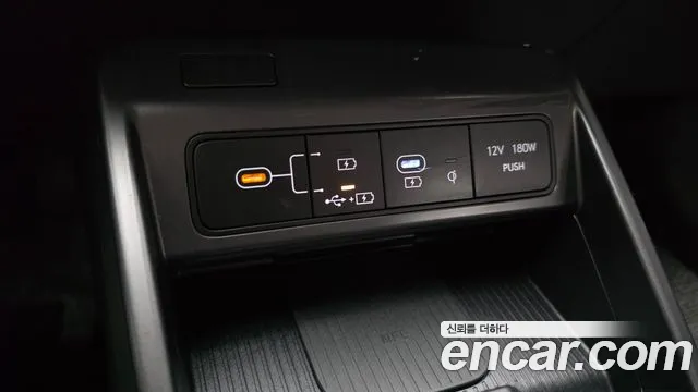 Hyundai Kona — фото 17