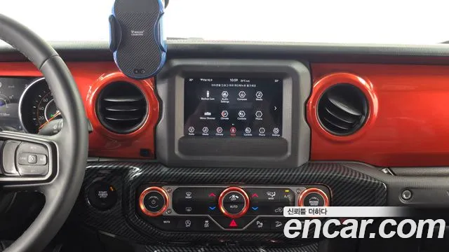 Jeep Wrangler — фото 14