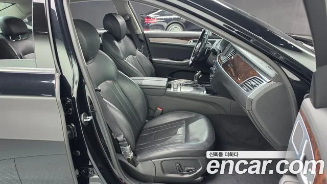 Hyundai Genesis — фото 26