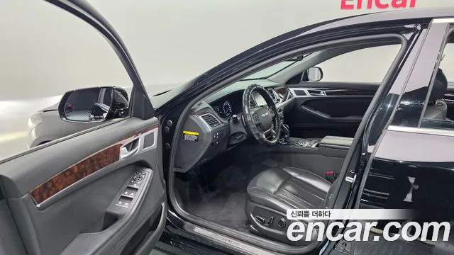 Hyundai Genesis — фото 10