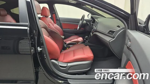 Hyundai Avante — фото 26
