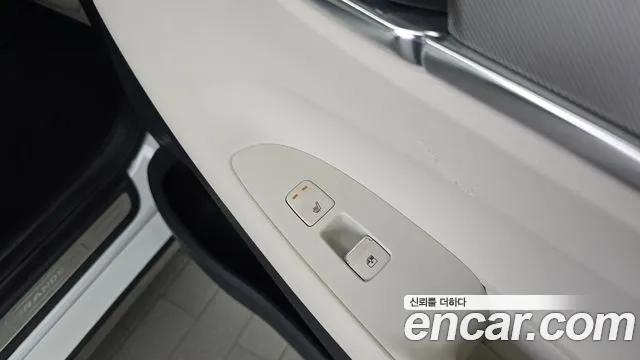 Hyundai Grandeur — фото 18