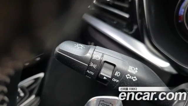 Kia Niro — фото 20