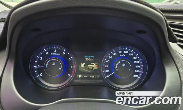 Hyundai Grandeur — фото 10