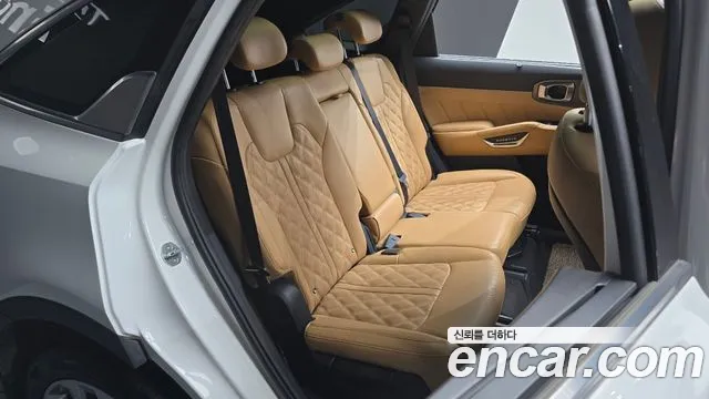 Kia Sorento — фото 12