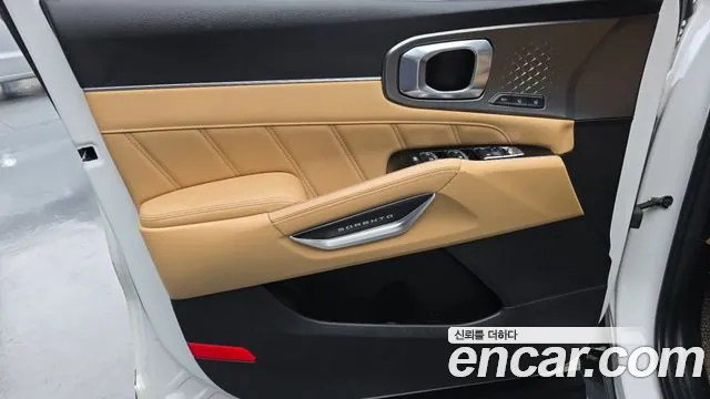 Kia Sorento — фото 24