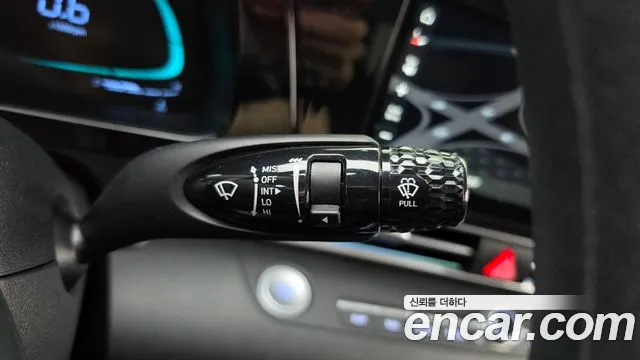 Hyundai Avante — фото 28