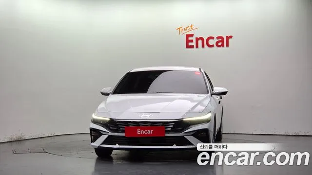 Hyundai Avante — фото 3