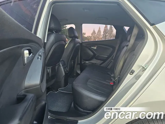 Hyundai Tucson — фото 9