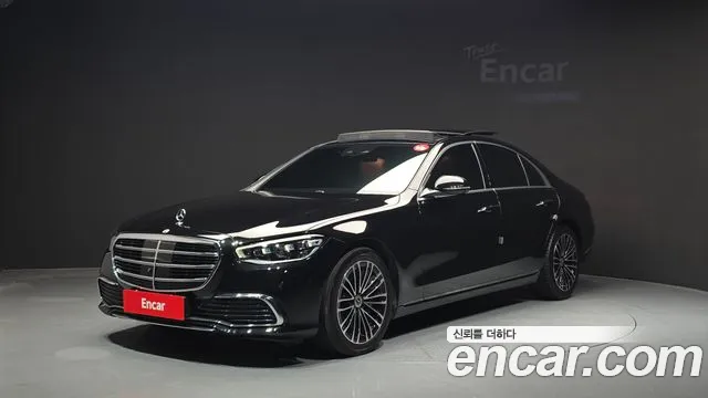 Mercedes-Benz S-Class — фото 1