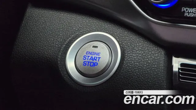 Hyundai Avante — фото 18