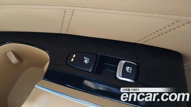 Kia Sorento — фото 17