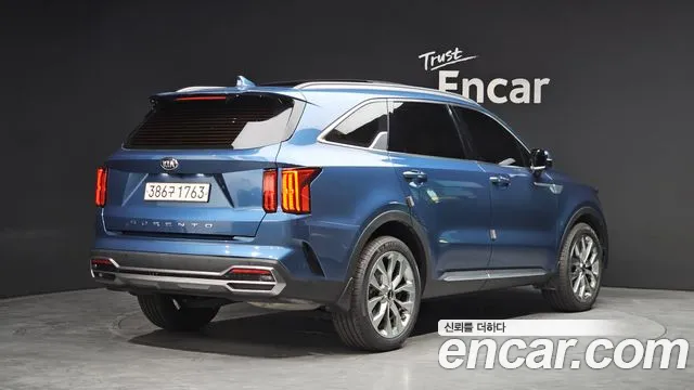 Kia Sorento — фото 2