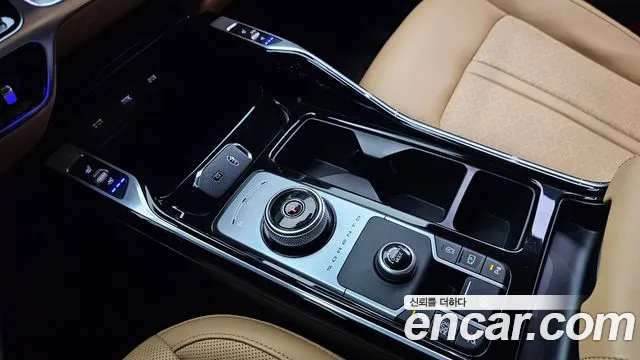 Kia Sorento — фото 9