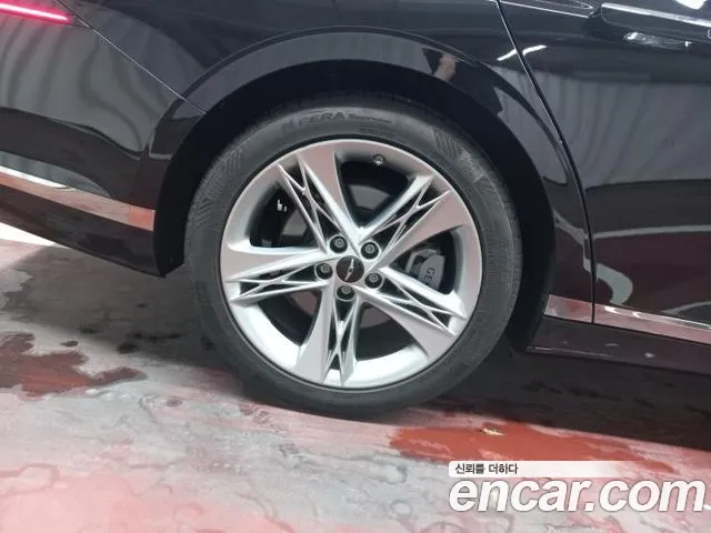 Genesis G90 — фото 17