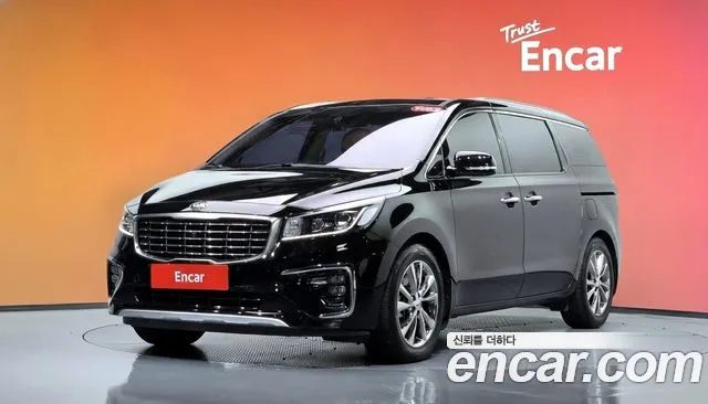 Kia Carnival — фото 20