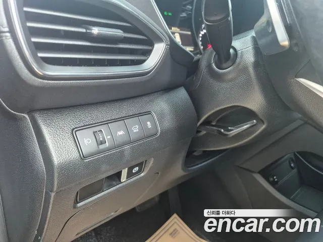 Hyundai Santa Fe — фото 12