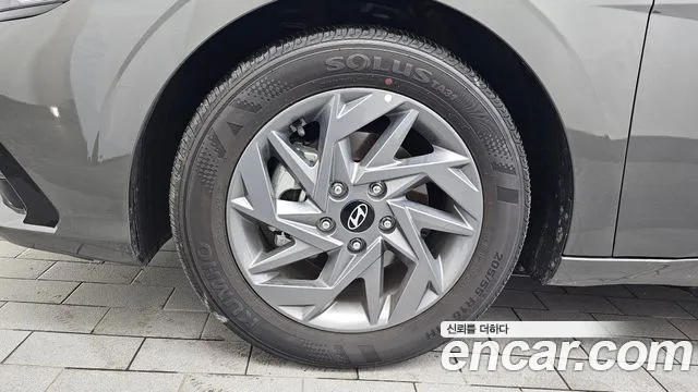 Hyundai Avante — фото 5