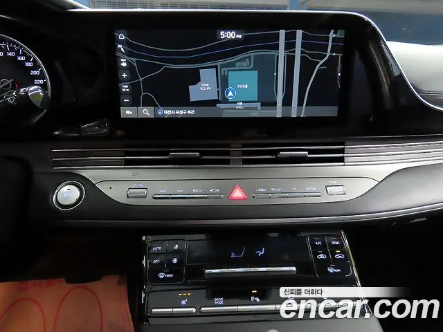 Hyundai Grandeur — фото 10