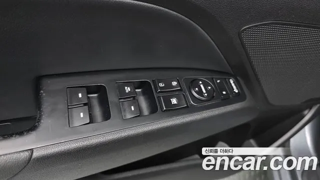 Hyundai Avante — фото 11