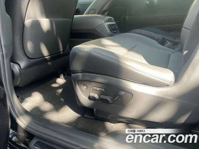 Hyundai Ioniq 9 — фото 13