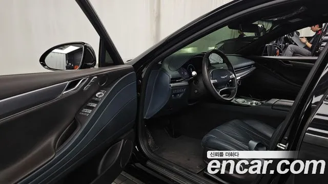 Genesis G80 — фото 10