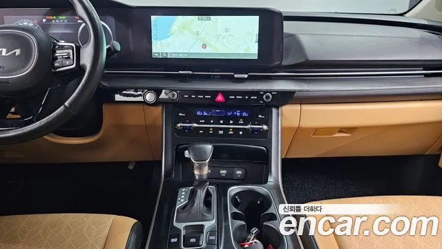 Kia Carnival — фото 16