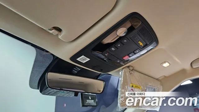 Kia Carnival — фото 17