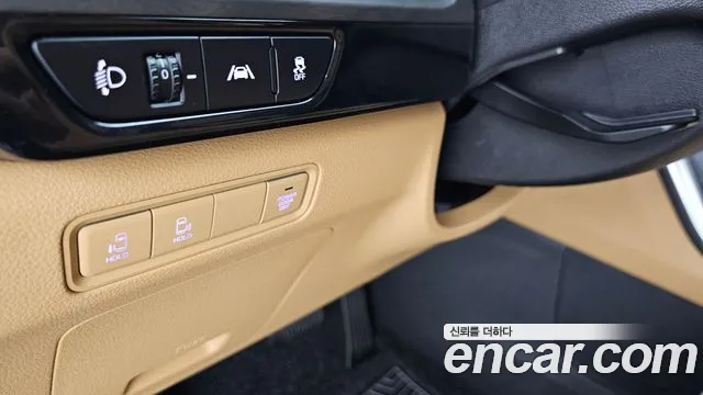 Kia Carnival — фото 18