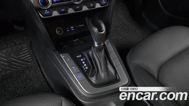 Hyundai Avante — фото 9