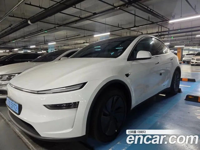 Tesla Model Y — фото 2